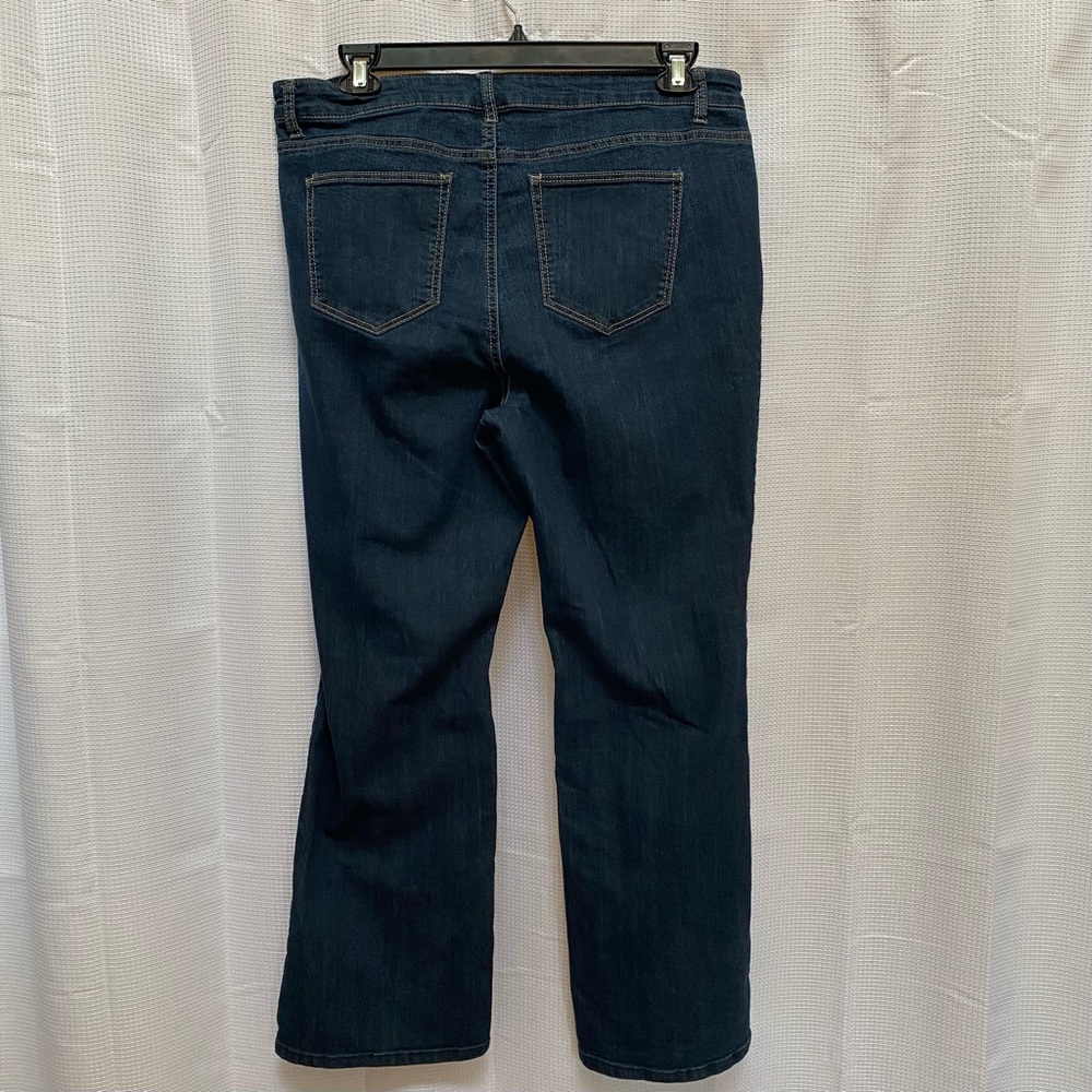 Ladies W62 Signature Fit Biot Cut Stretch Jeans Size 16 View 4